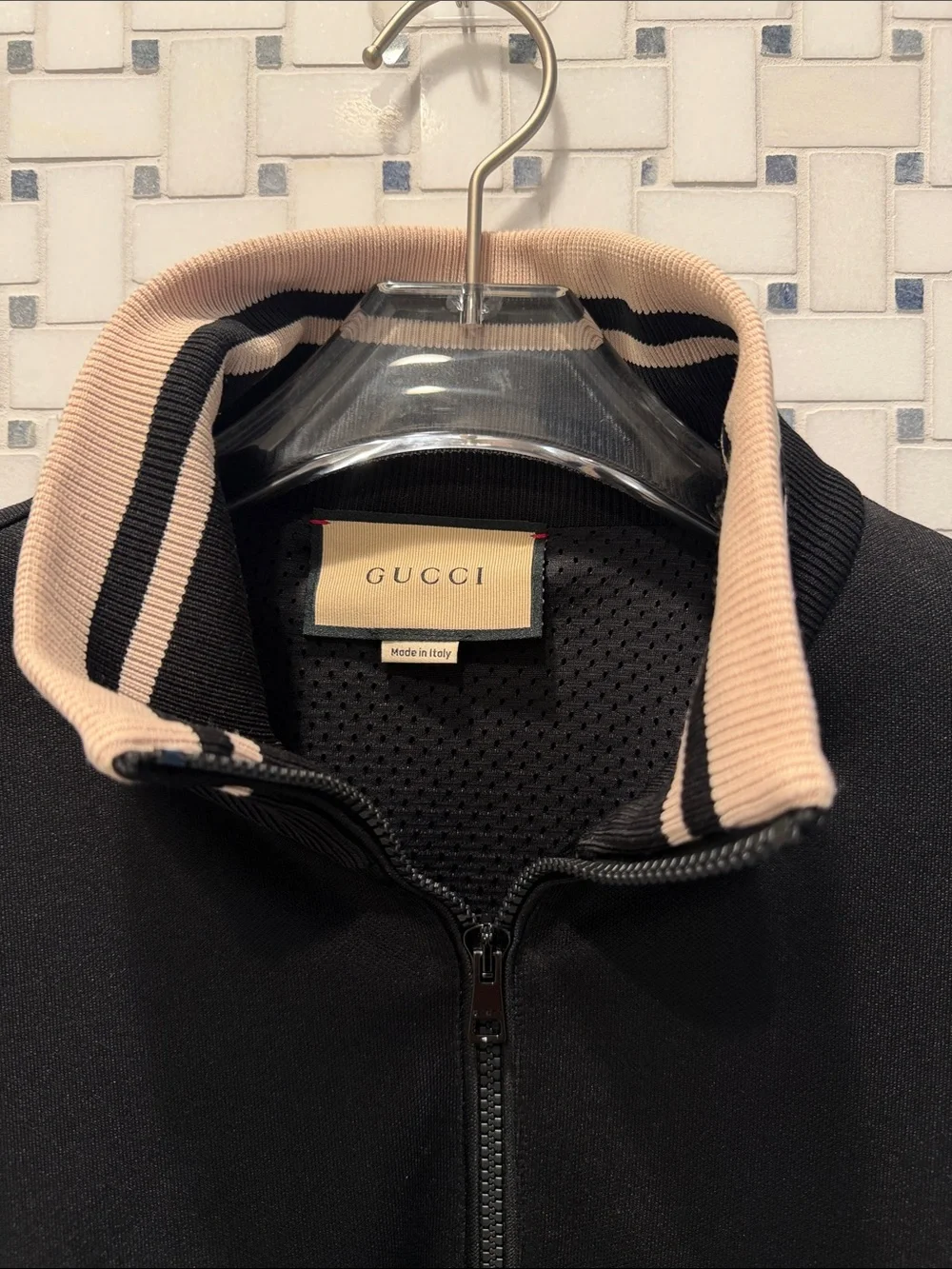 Gucci Black Half-Zip Sweatshirt with Beige-Trim Collar
